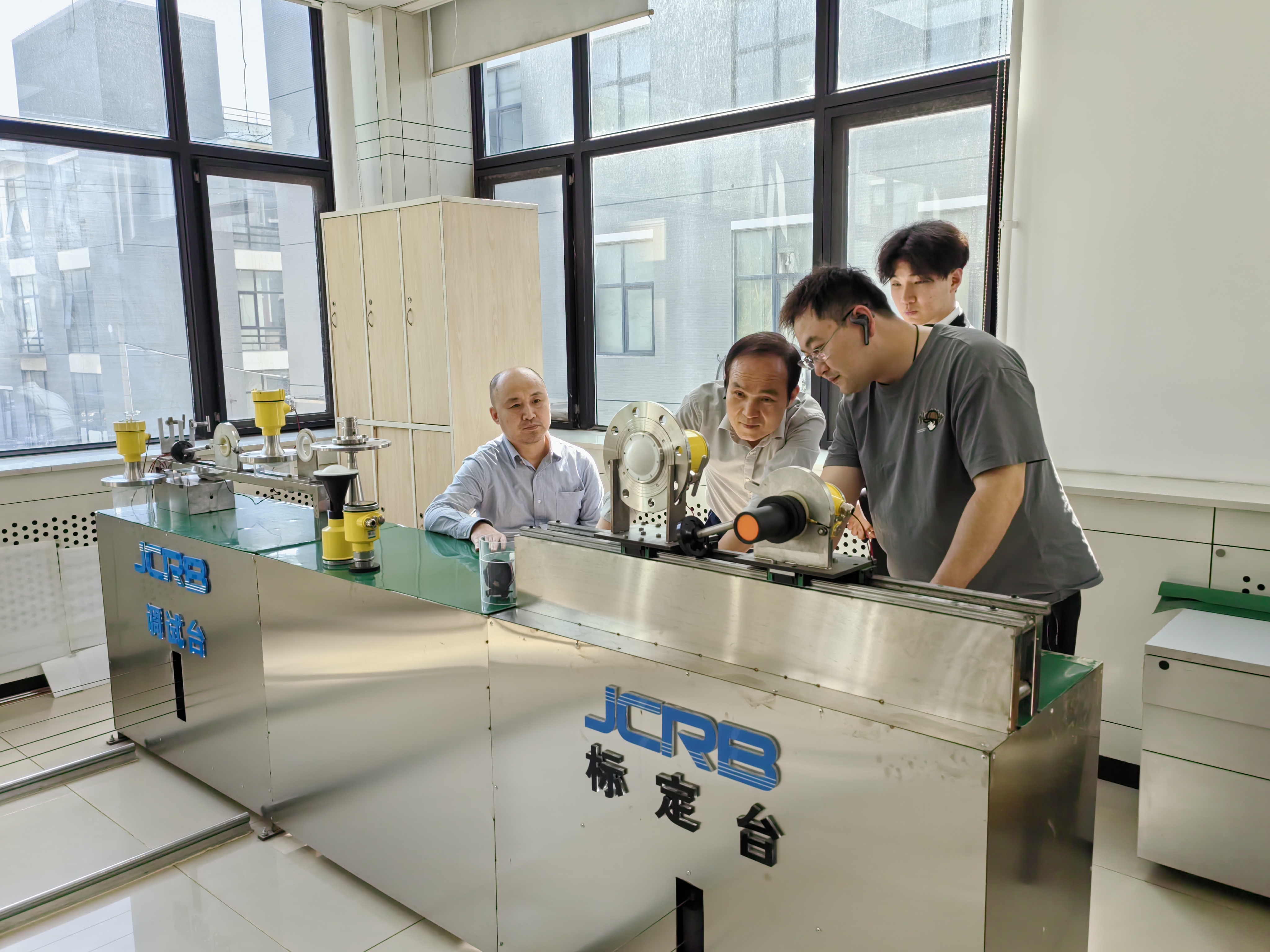 韓國客戶到訪北京精誠瑞博 開展技術交流與車間考察 韓國客戶到訪北京精誠瑞博 開展技術交流與車間考察